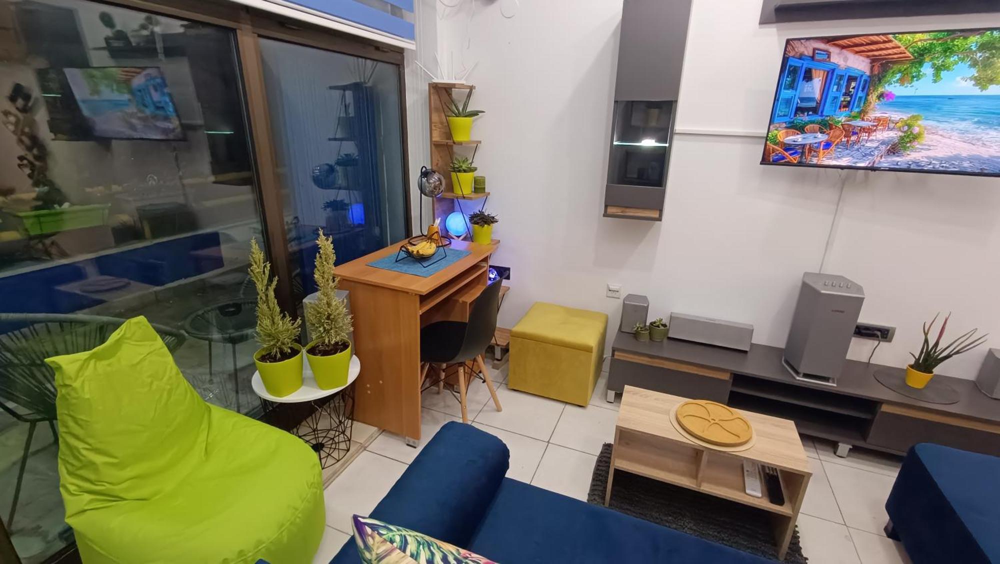 Nitro Inn - Premium Apartments - Wine Tasting - Souvenir - Art Gallery - Private Guided Tours - Relaxing - Romantic Skopje Ngoại thất bức ảnh