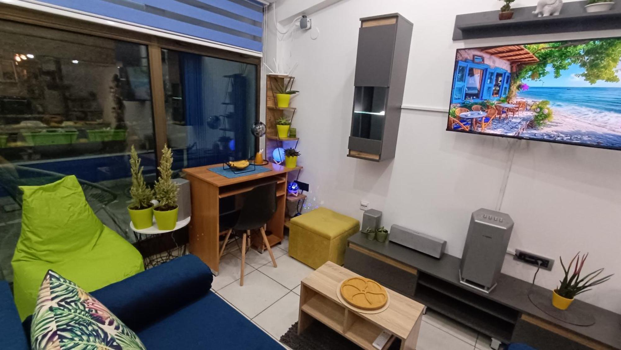 Nitro Inn - Premium Apartments - Wine Tasting - Souvenir - Art Gallery - Private Guided Tours - Relaxing - Romantic Skopje Ngoại thất bức ảnh